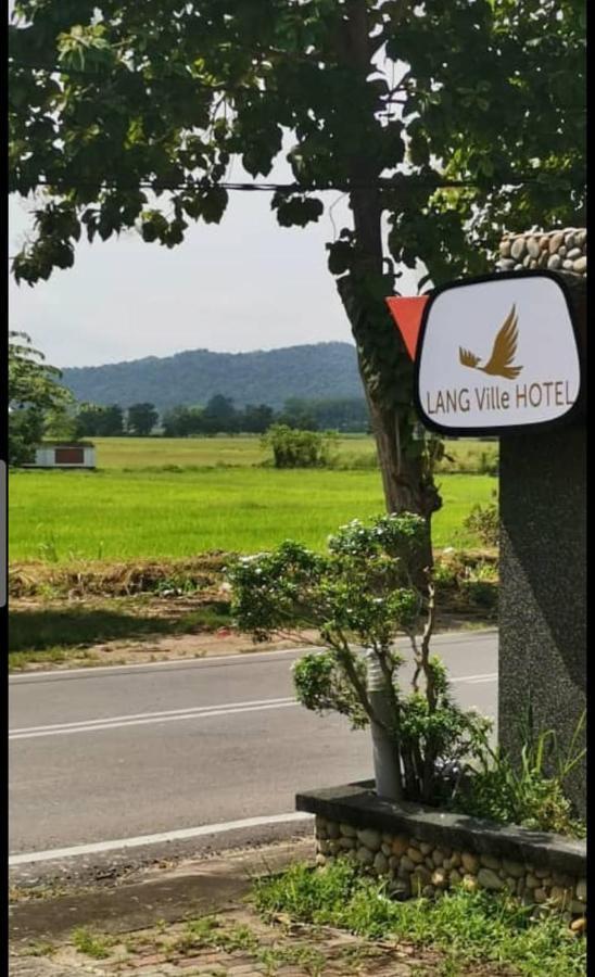 Langville Hotel Pantai Cenang  Exterior foto